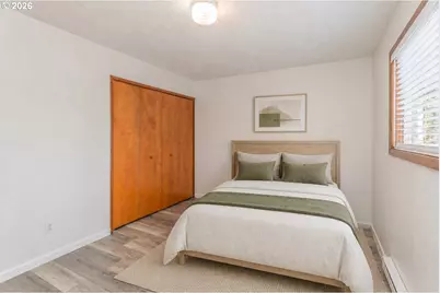 5005 SW Mitchell St #2, Portland, OR 97221 - Photo 12