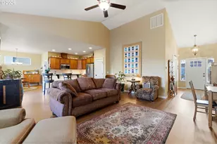 405 S Balm St, Yamhill, OR 97148 - Photo 8