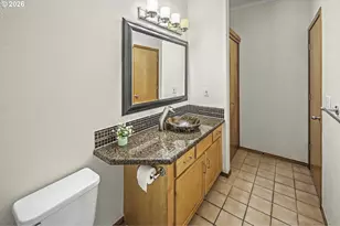 602 S Nevada St, Portland, OR 97219 - Photo 42