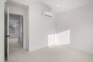 5470 SE Bybee Blvd, Portland, OR 97206 - Photo 16