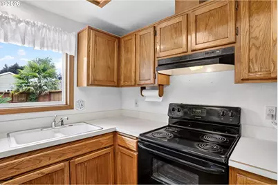 533 SW 13th Ave, Canby, OR 97013 - Photo 20