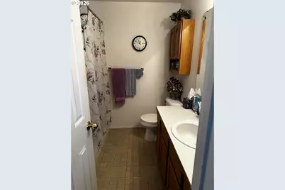 125 NE 15th Ave, Milton-Freewater, OR 97862 - Photo 6