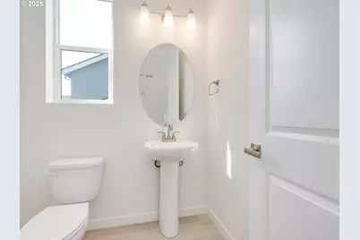 2121 NE Singer Ln, Estacada, OR 97023 - Photo 8