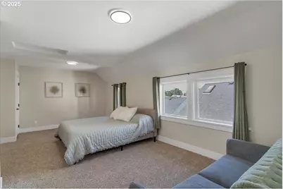 275 Monmouth St, Independence, OR 97351 - Photo 30