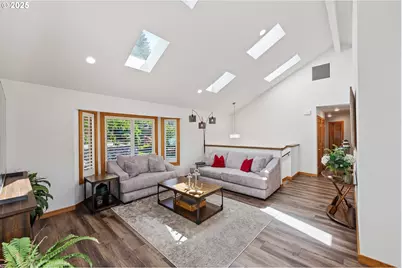 2460 Stephanie Ln, North Bend, OR 97459 - Photo 4