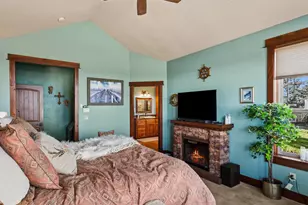 7118 Grandview Ave, Scotts Mills, OR 97375 - Photo 28