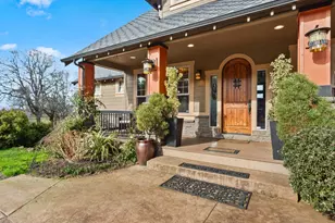 7118 Grandview Ave, Scotts Mills, OR 97375 - Photo 8