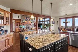 7118 Grandview Ave, Scotts Mills, OR 97375 - Photo 20