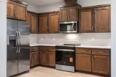 13904 NE 64th Cir, Vancouver, WA 98682 - Photo 6