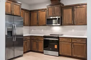 13904 NE 64th Cir, Vancouver, WA 98682 - Photo 6