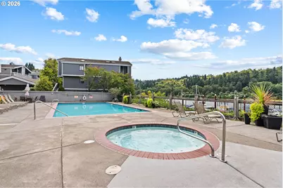 600 SE Marion St #109, Portland, OR 97202 - Photo 38