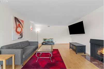 600 SE Marion St #109, Portland, OR 97202 - Photo 4