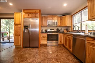 83694 Erhart Rd, Florence, OR 97439 - Photo 4