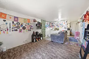 5104 E St, Springfield, OR 97478 - Photo 6