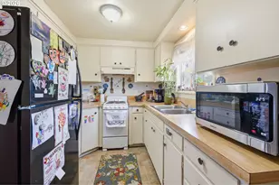 5104 E St, Springfield, OR 97478 - Photo 8