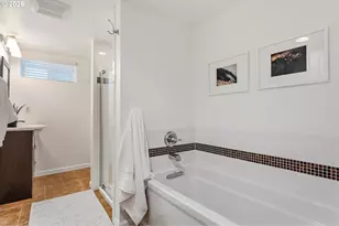 6214 NE Alameda St, Portland, OR 97213 - Photo 34