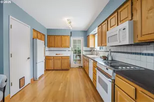 6214 NE Alameda St, Portland, OR 97213 - Photo 16