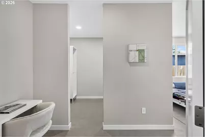 8213 N Swenson St, Portland, OR 97203 - Photo 18