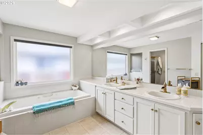 12664 SW Bexley Ln, Tigard, OR 97224 - Photo 22
