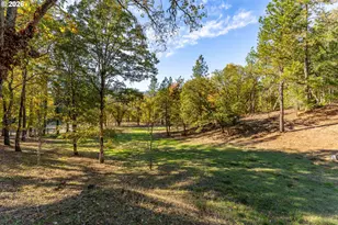 11990 Artlin Rd, Grants Pass, OR 97526 - Photo 28