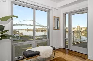 1310 NW Naito Pkwy, Portland, OR 97209 - Photo 4