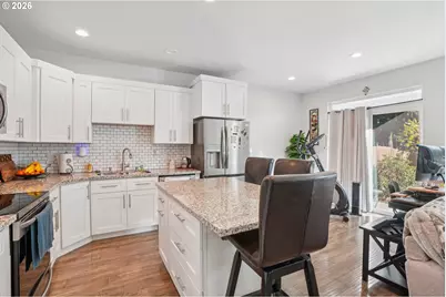 10703 NE 70th St, Vancouver, WA 98662 - Photo 12