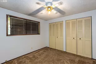 47711 Commercial St, Oakridge, OR 97463 - Photo 20