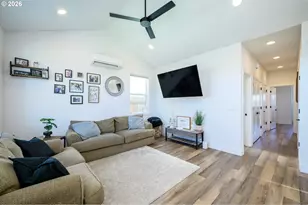 3695 NE McDonald Ln, McMinnville, OR 97128 - Photo 8