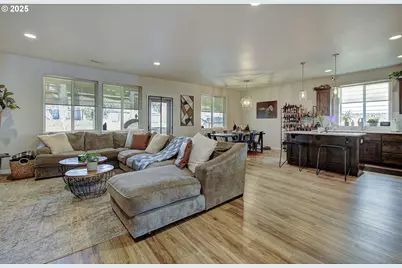 8609 NE 70th Cir, Vancouver, WA 98662 - Photo 6