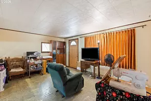 21138 N Umpqua Hwy, Idleyld Park, OR 97447 - Photo 16