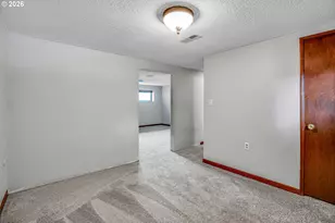 12136 SE Sequoia Ave, Milwaukie, OR 97222 - Photo 40