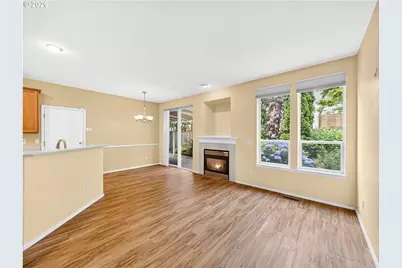 8577 SW Bellflower St, Portland, OR 97224 - Photo 10