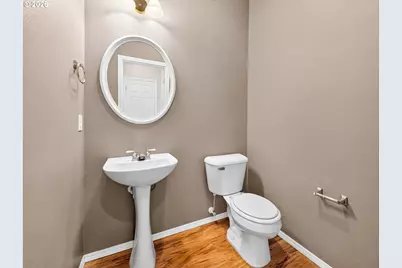 8577 SW Bellflower St, Portland, OR 97224 - Photo 14