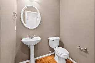 8577 SW Bellflower St, Portland, OR 97224 - Photo 14