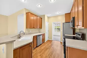 8577 SW Bellflower St, Portland, OR 97224 - Photo 8
