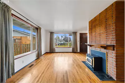 4004 Elmwood St, Tillamook, OR 97141 - Photo 8