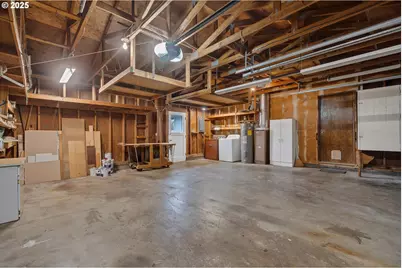 4004 Elmwood St, Tillamook, OR 97141 - Photo 16