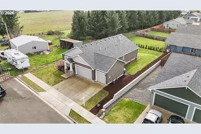 900 Marie St, Mount Angel, OR 97362 - Photo 2