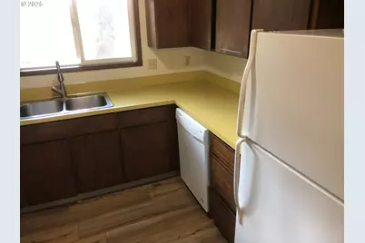 1126 SE Rummel St, McMinnville, OR 97128 - Photo 6