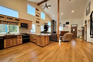 1006 Ruth Ln, Brookings, OR 97415 - Photo 8