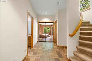 1700 Village Park Ln, Lake Oswego, OR 97034 - Photo 32