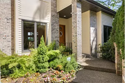 1700 Village Park Ln, Lake Oswego, OR 97034 - Photo 2