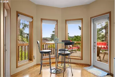 1700 Village Park Ln, Lake Oswego, OR 97034 - Photo 14