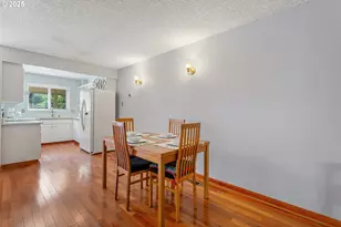 413 N Hayden Bay Dr, Portland, OR 97217 - Photo 6