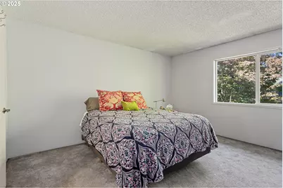 413 N Hayden Bay Dr, Portland, OR 97217 - Photo 14