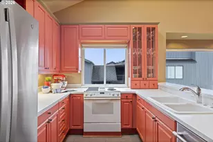 4175 N Hwy 101, Depoe Bay, OR 97341 - Photo 8