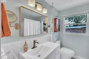 9760 SW Inglewood Pl, Portland, OR 97225 - Photo 24