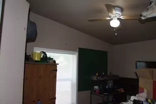 193 Owyhee Ln, Roseburg, OR 97471 - Photo 20