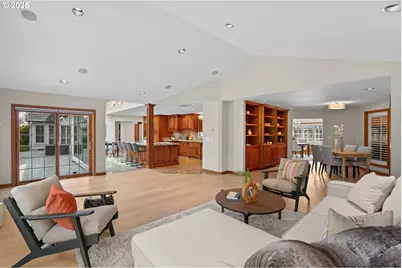 12111 SW Malloy Way, Sherwood, OR 97140 - Photo 12