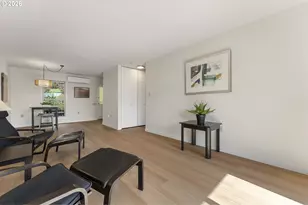 11575 SW Crown Ct, King City, OR 97224 - Photo 6